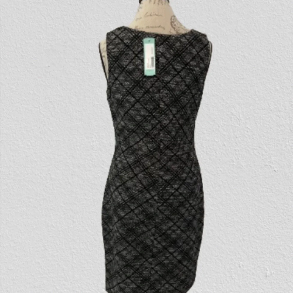 Hailey 23 Morton Knit Dress Size Large - Picture 2 of 3